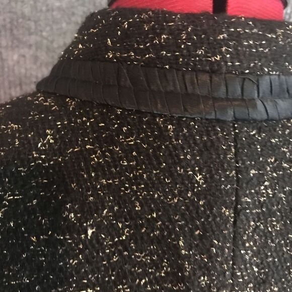 Kasper Skirt Suit Woman Petite Size 10P Black & Gold 2-Piece Set Blazer & Skirt - Picture 9 of 11